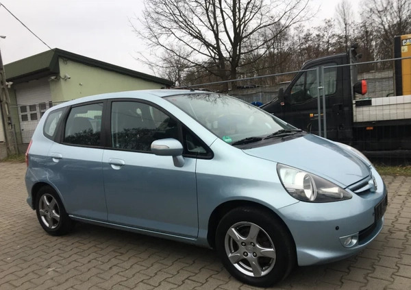 Honda Jazz cena 13900 przebieg: 235330, rok produkcji 2008 z Tykocin małe 232